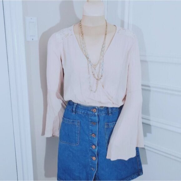 Soft Pink Bell Sleeve Cross Over Top - Picture 2 of 13